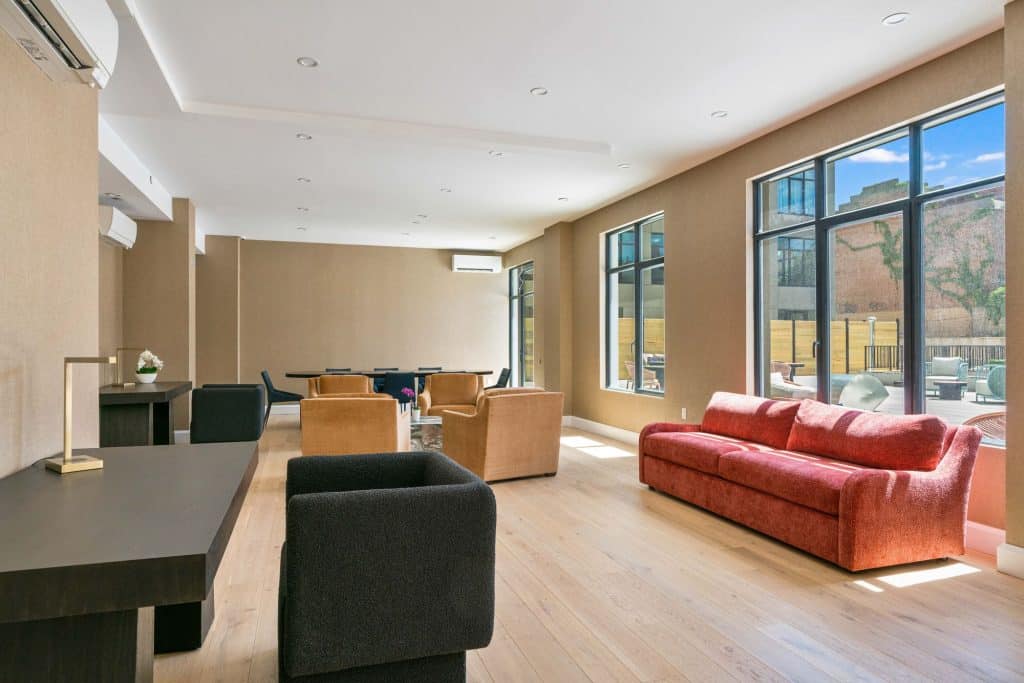 Co Working Space Media 2 Replace Co Working Space Media 2 Replace